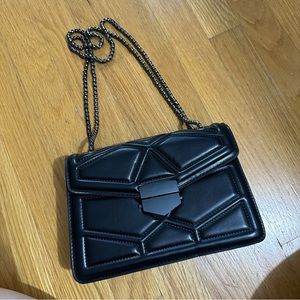 Black Chain Emboss Bag